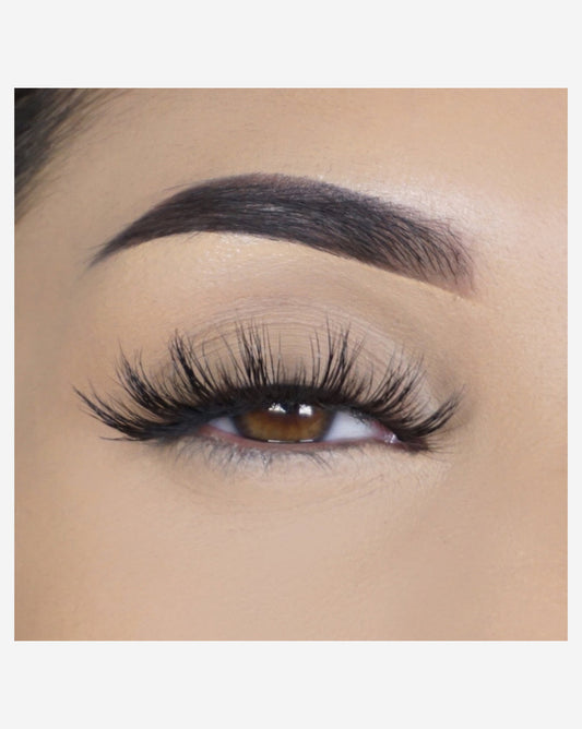 The Glamorous Diva Lash Extensions Strip