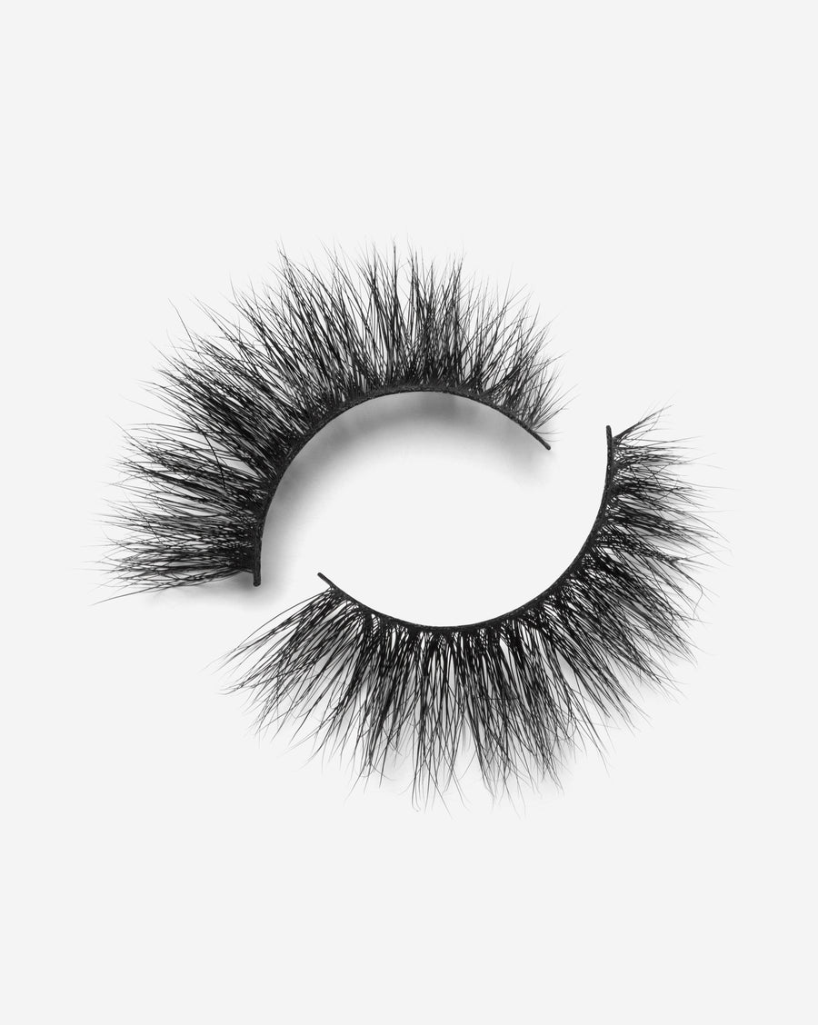 The Natural Flirt Lash Extensions Strip