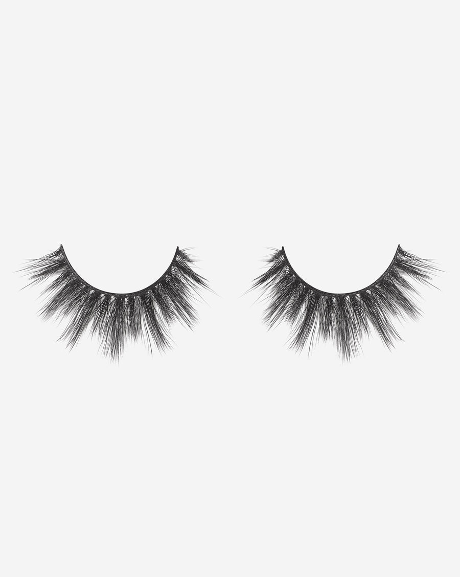 The Everyday Chic Lash Extensions Strip